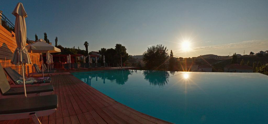 Belvedere Aeolis Hotel Mithimna Exterior foto