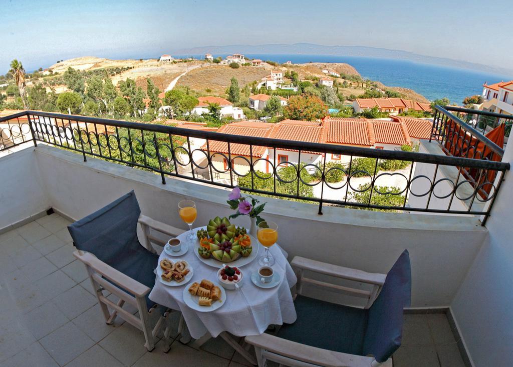 Belvedere Aeolis Hotel Mithimna Exterior foto